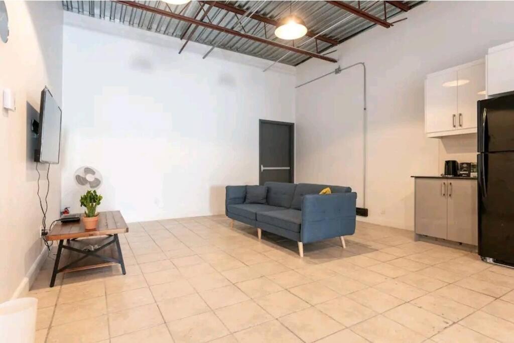 No°1~Plaza St-Hubert~Metro Jean-Talon~Jarry Parc Apartment มอนทรีอัล ภายนอก รูปภาพ